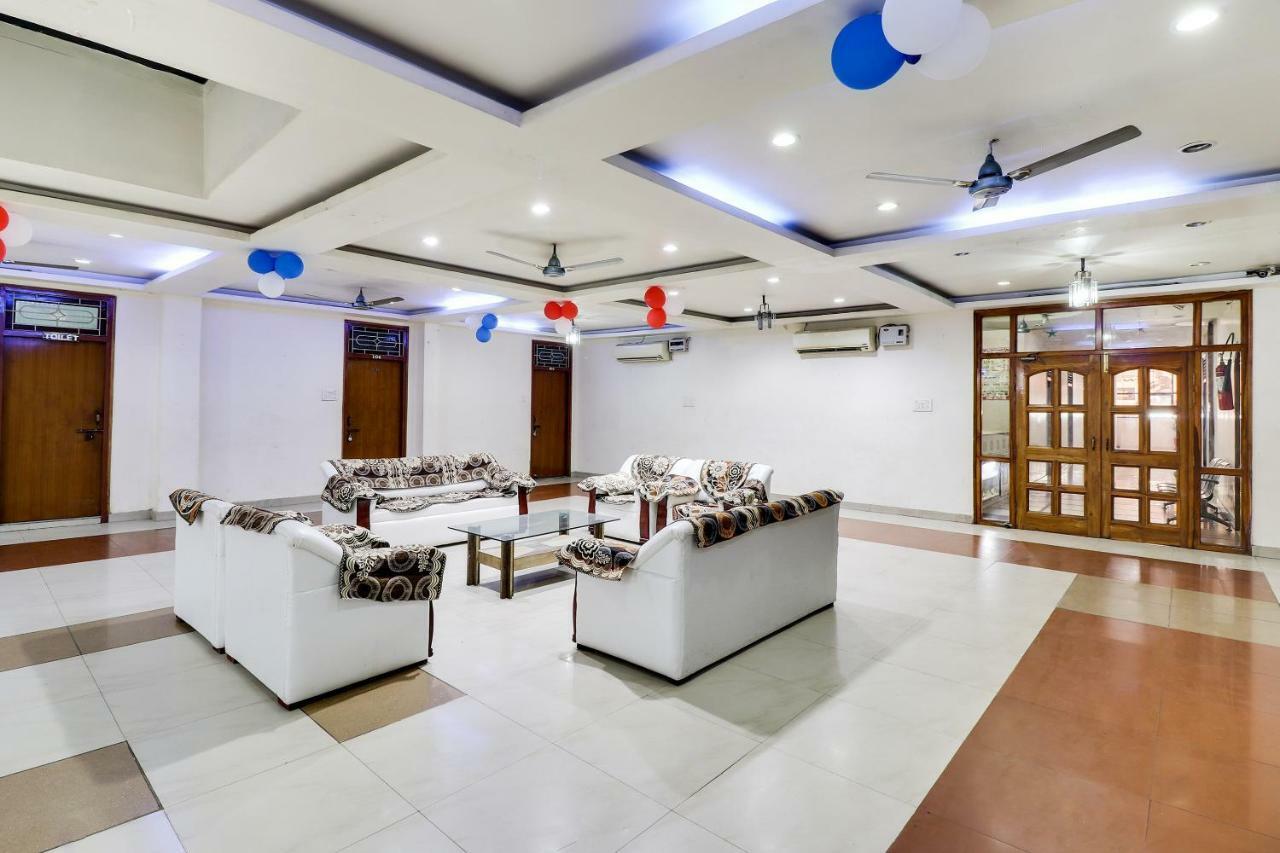 Oyo 43936 Hotel Rajputana Palace Farrukhabad Exterior foto